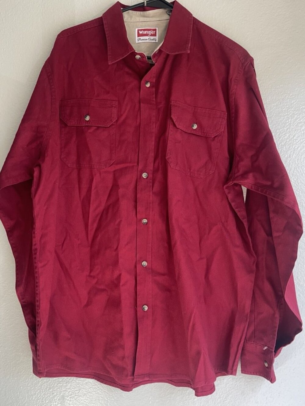 Wrangler Long Sleeve Red Men’s Premium Button Up Shirt Sz L 100% Cotton NWOT